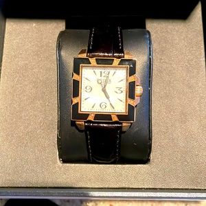 Dedia Watch